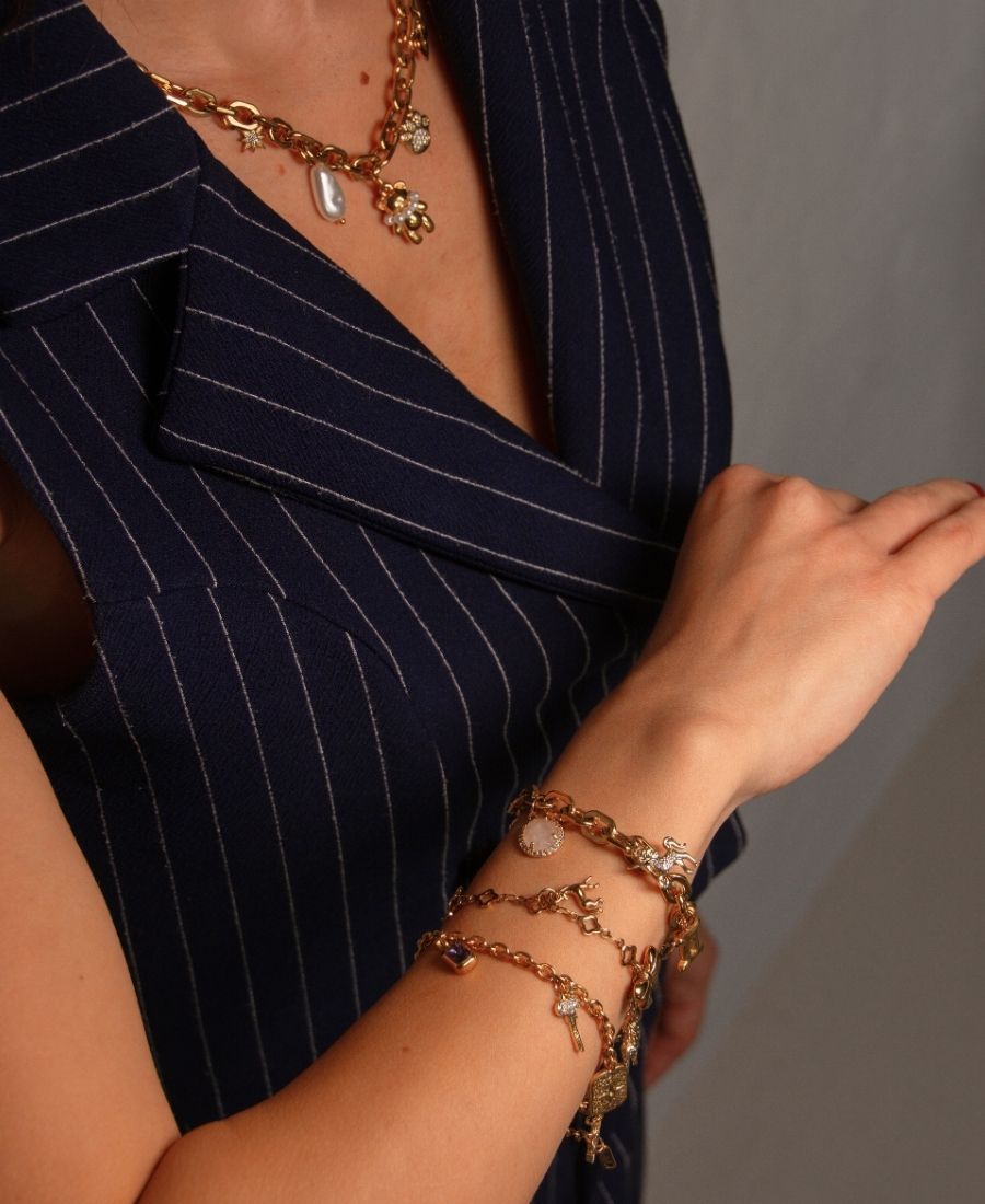 Egyedi charmos ékszer konfigurátor